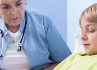 Запор и рвота у ребёнка