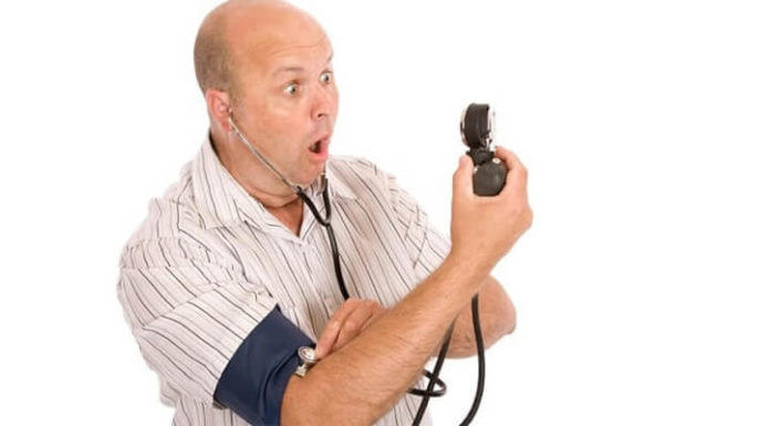 Давление при запоре