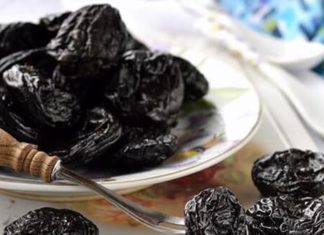 Чернослив при запоре