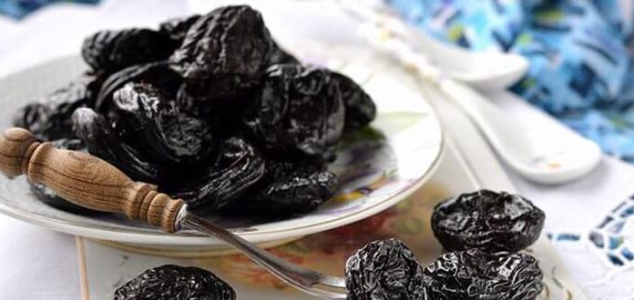 Чернослив при запоре