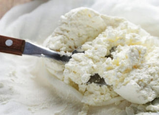 Творог при запоре