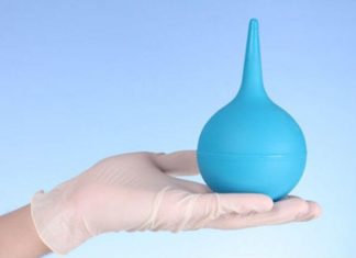 Очистительные клизмы при запорах