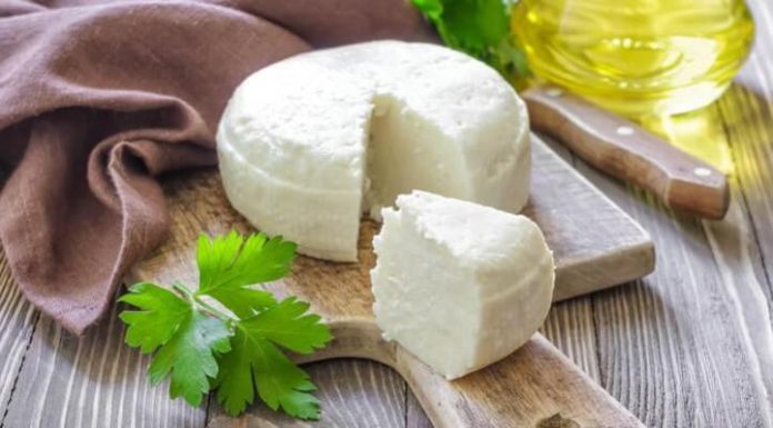 Сыр при запоре